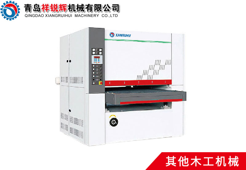 Heavy sanding machine